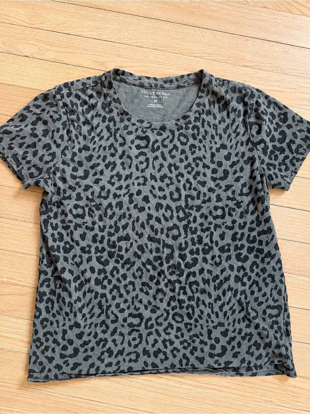 Lucky Brand Women's Olive Green and black Leopard Print Short Sleeve Tee